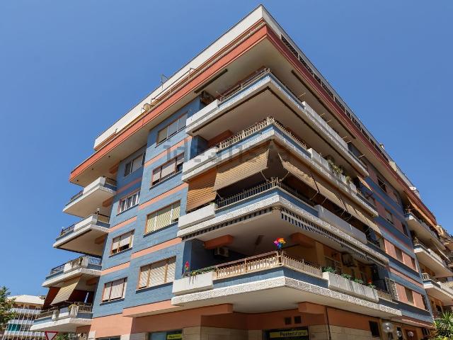 Appartamento in vendita di 100 m² in Via Alcide Pedretti, 68