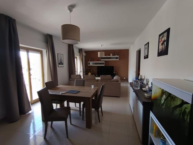 Appartamento in vendita di 100 m² in Via Aldo Moro