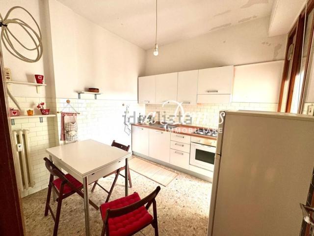 Appartamento in vendita di 100 m² in Via Aldobrandino da Siena, 53100