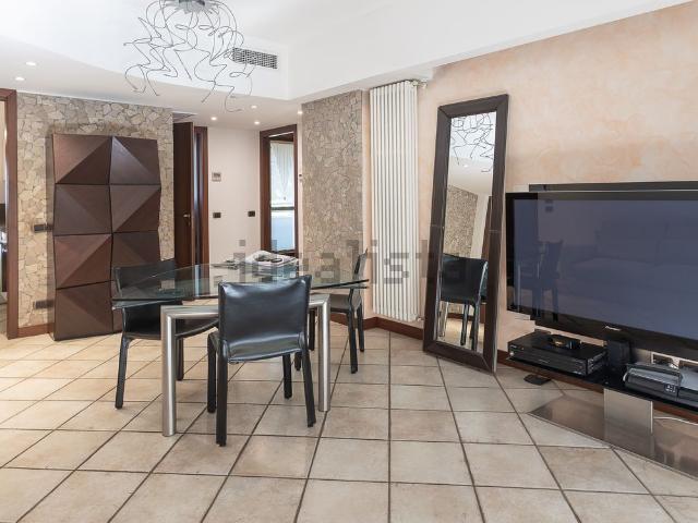 Appartamento in vendita di 100 m² in Via Alemanni, 6