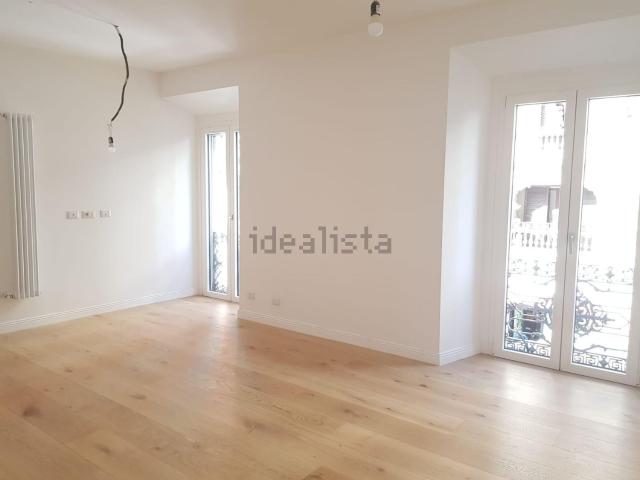 Appartamento in vendita di 100 m² in Via Alessandro Tadino, 2
