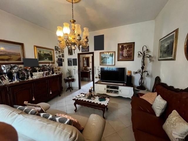 Appartamento in vendita di 100 m² in Via Alessandro Volta