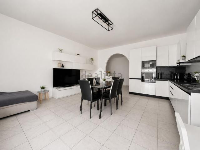 Appartamento in vendita di 100 m² in Via Alessandro Manzoni, 2