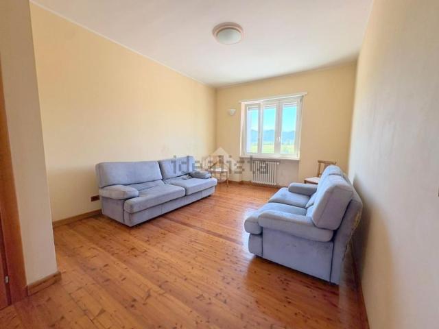 Appartamento in vendita di 100 m² in Via Alla Parrocchia, 66