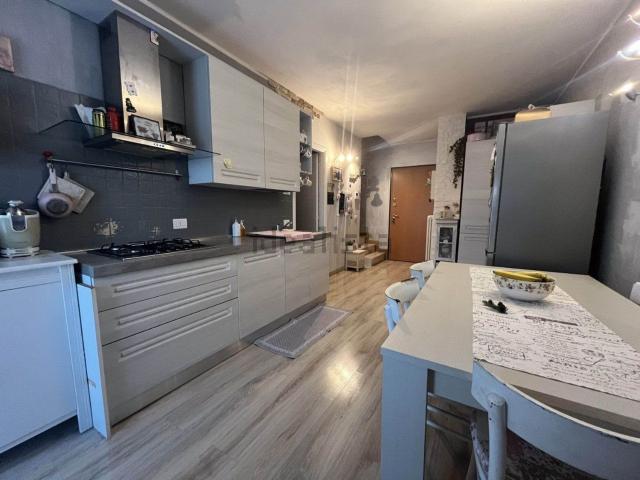 Appartamento in vendita di 100 m² in Via Aquileia