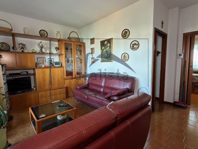Appartamento in vendita di 100 m² in Via Arturo Toscanini, 5