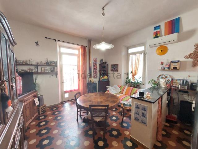 Appartamento in vendita di 100 m² in Via Aretina, 125