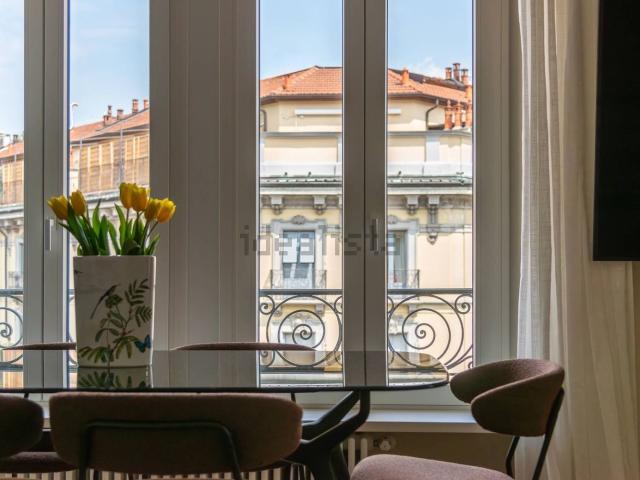 Appartamento in vendita di 100 m² in Via Ariberto