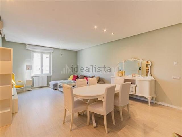 Appartamento in vendita di 100 m² in Via Ascanio Rivaldi