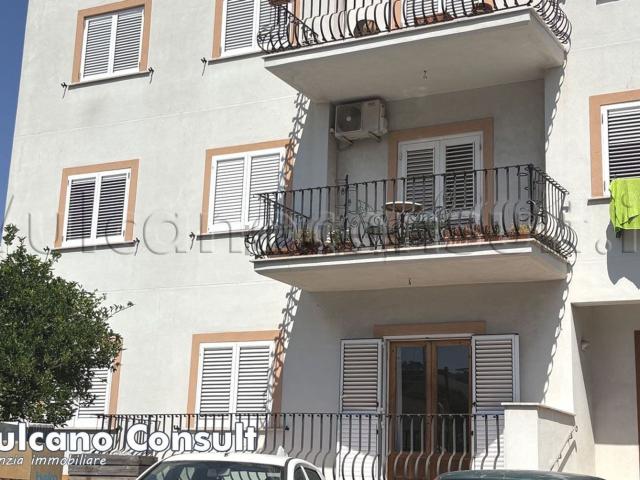Appartamento in vendita di 100 m² in Via Avvocato Antonio Maggiore, 6