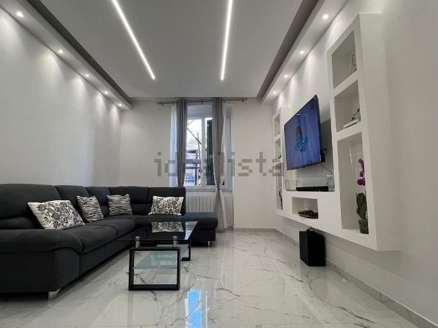 Appartamento in vendita di 100 m² in Via Bobbio