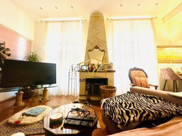 Appartamento in vendita di 100 m² in Via Borra