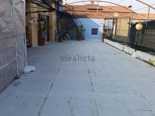 Appartamento in vendita di 100 m² in Via Battista Mottini