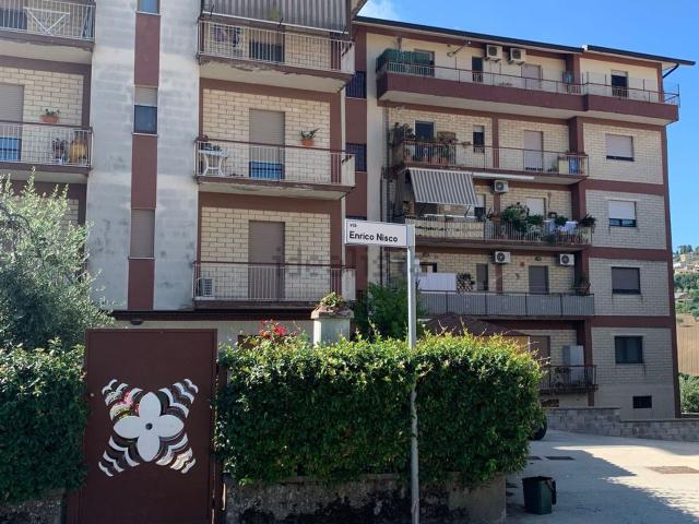 Appartamento in vendita di 100 m² in Via Barone Nicola Nisco
