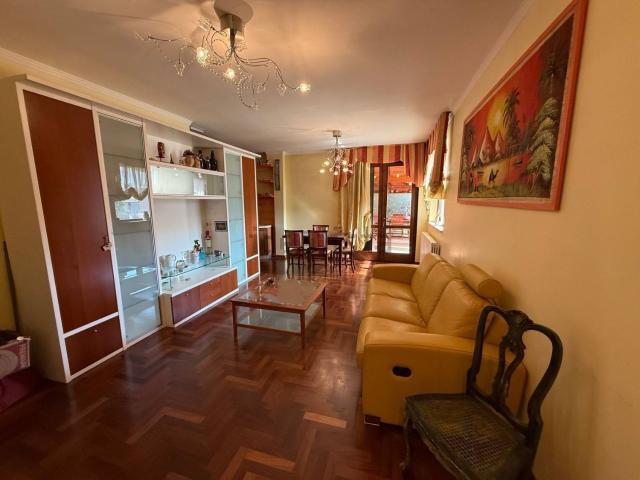 Appartamento in vendita di 100 m² in Via Barletta, 41