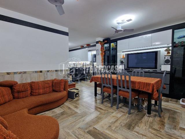 Appartamento in vendita di 100 m² in Via Baschieri