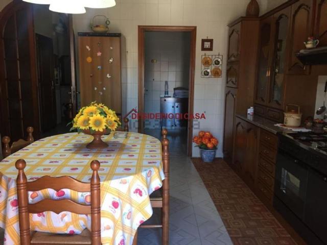 Appartamento in vendita di 100 m² in Via Beato Angelico