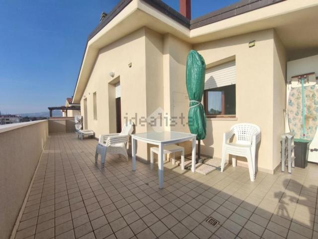 Appartamento in vendita di 100 m² in Via Benigno Zaccagnini, 1