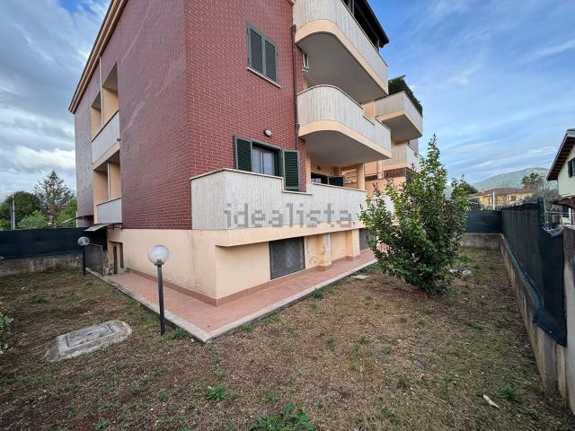 Appartamento in vendita di 100 m² in Via Benozzo Gozzoli