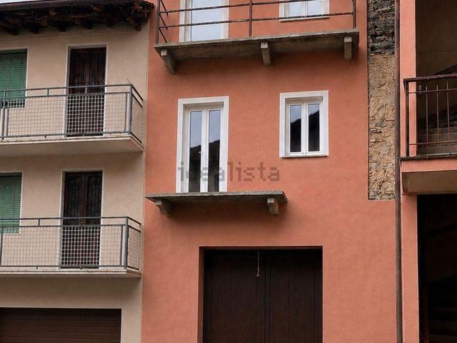 Appartamento in vendita di 100 m² in Via Bertoletti, 8
