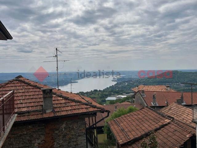 Appartamento in vendita di 100 m² in Via Bertoletti