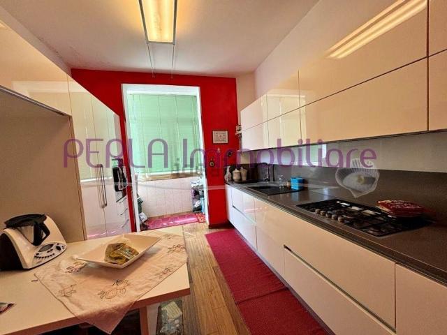 Appartamento in vendita di 100 m² in Via Bicocchi, 99