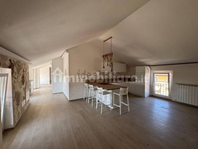 Appartamento in vendita di 100 m² in Via Breda, 81