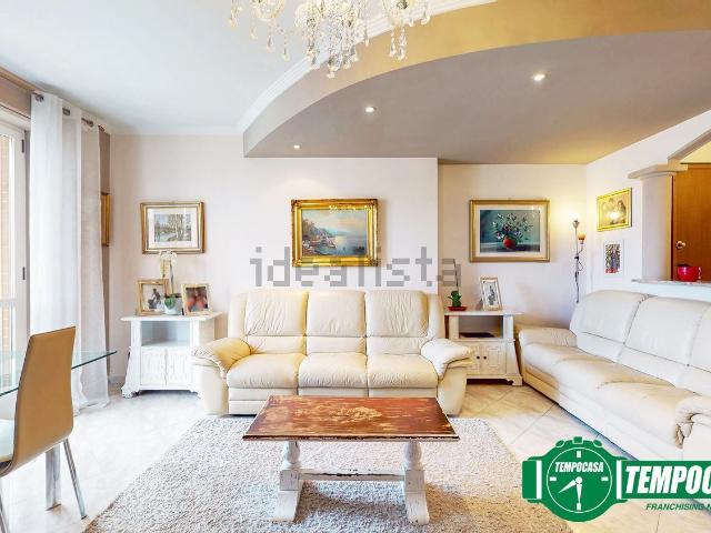 Appartamento in vendita di 100 m² in Via Brodolini, 32