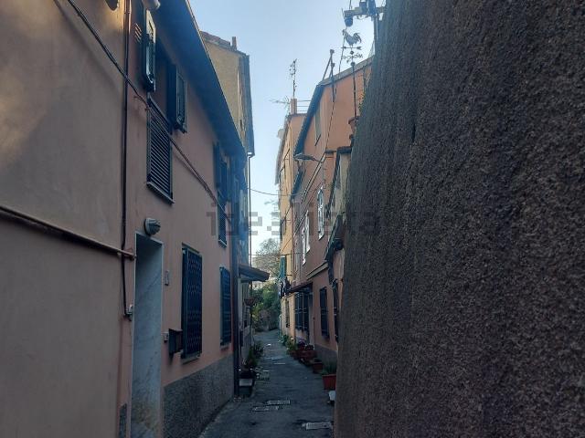 Appartamento in vendita di 100 m² in Via Buxio, 10