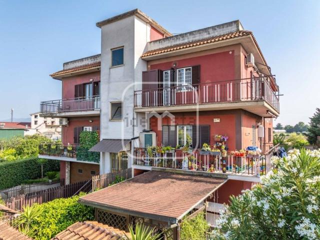 Appartamento in vendita di 100 m² in Via Burcei