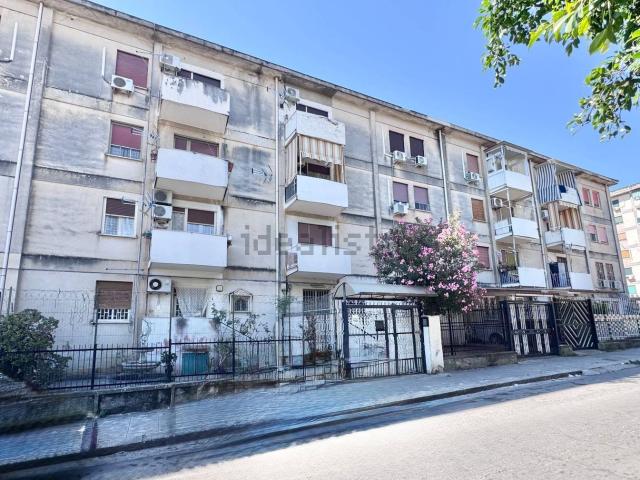 Appartamento in vendita di 100 m² in Via G. Calandrucci, 8