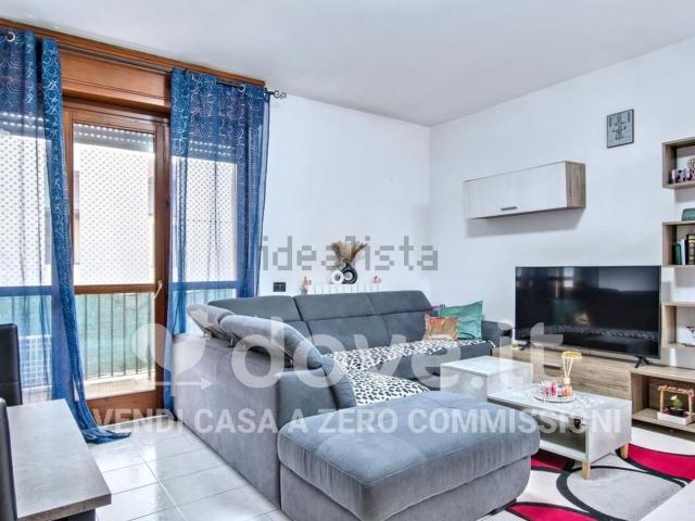 Appartamento in vendita di 100 m² in Via G. Deledda, 21