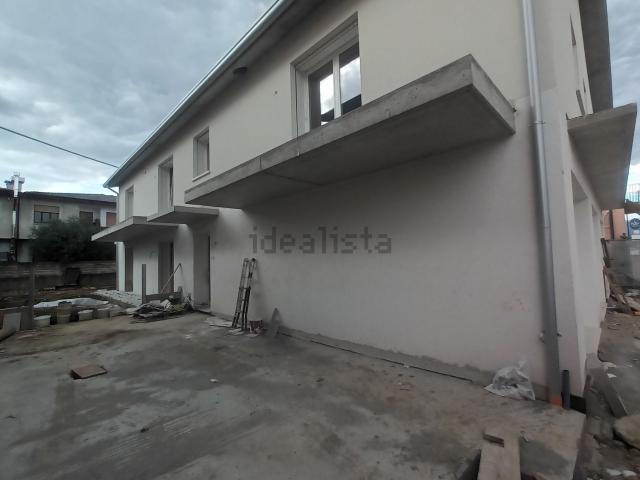 Appartamento in vendita di 100 m² in Via G. Marconi