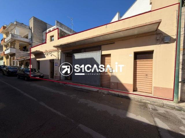 Appartamento in vendita di 100 m² in Via G. Megha, 77