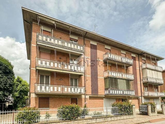 Appartamento in vendita di 100 m² in Via G. Pascoli, 12