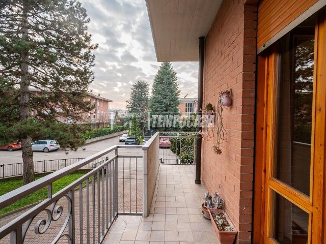 Appartamento in vendita di 100 m² in Via G. Pascoli, 41