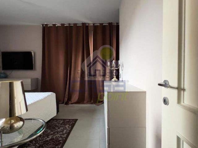 Appartamento in vendita di 100 m² in Via G. Secchi Ronchi