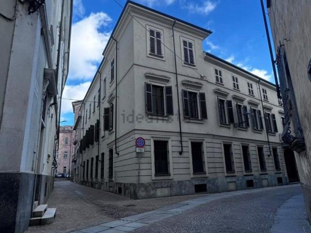 Appartamento in vendita di 100 m² in Via Goffredo Mameli, 65
