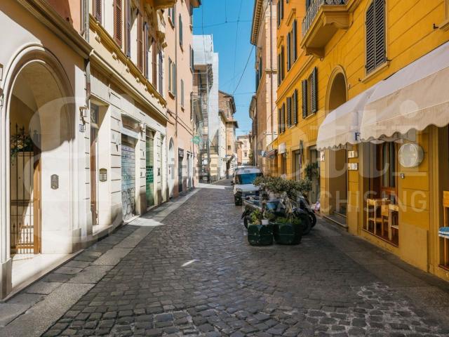 Appartamento in vendita di 100 m² in Via Goito
