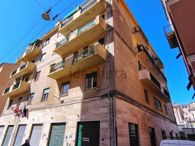 Appartamento in vendita di 100 m² in Via Gaetano Donizetti, 7
