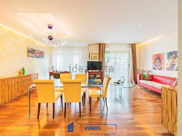 Appartamento in vendita di 100 m² in Via Galileo Galilei, 154