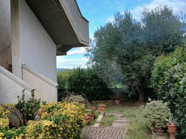 Appartamento in vendita di 100 m² in Via Generale Carlo Alberto dalla Chiesa