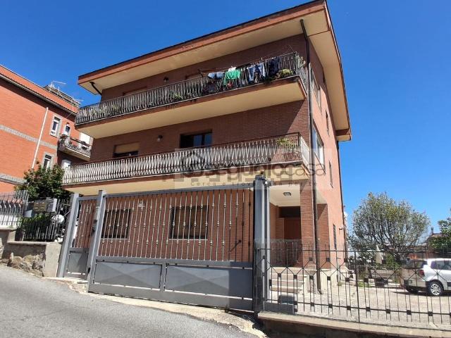 Appartamento in vendita di 100 m² in Via Gherardo Gherardi