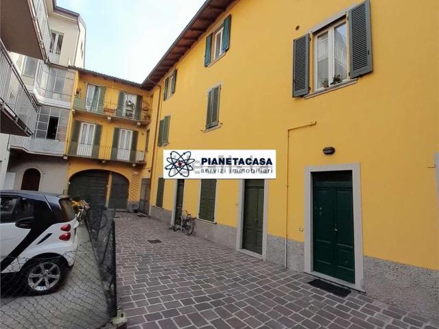 Appartamento in vendita di 100 m² in Via Giuseppe Garibaldi