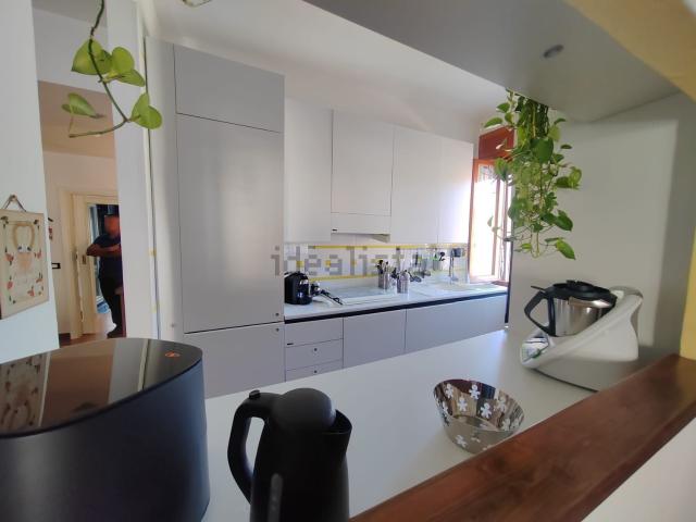 Appartamento in vendita di 100 m² in Via Giuseppe Giusti