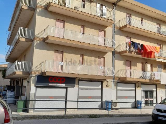 Appartamento in vendita di 100 m² in Via Giuseppe Fava, 7