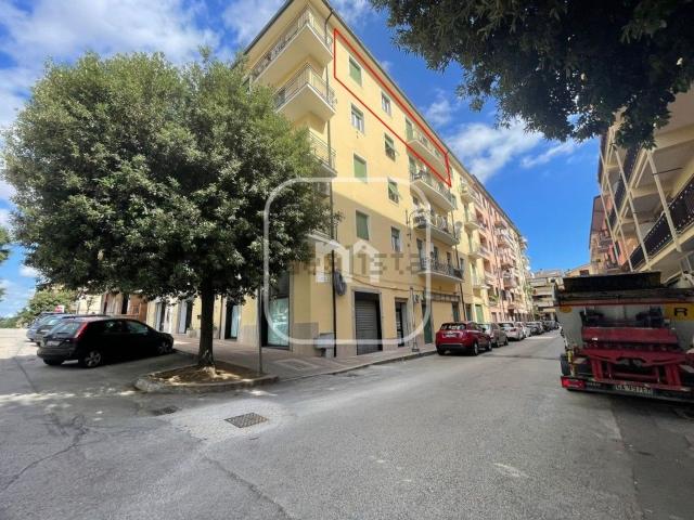 Appartamento in vendita di 100 m² in Via Giuseppe Mazzini, 15