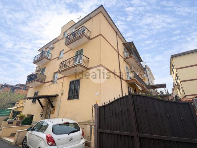 Appartamento in vendita di 100 m² in Via Giuseppe Maria Moretti, 1