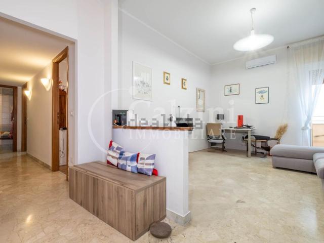 Appartamento in vendita di 100 m² in Via Giuseppe Palombini, 19