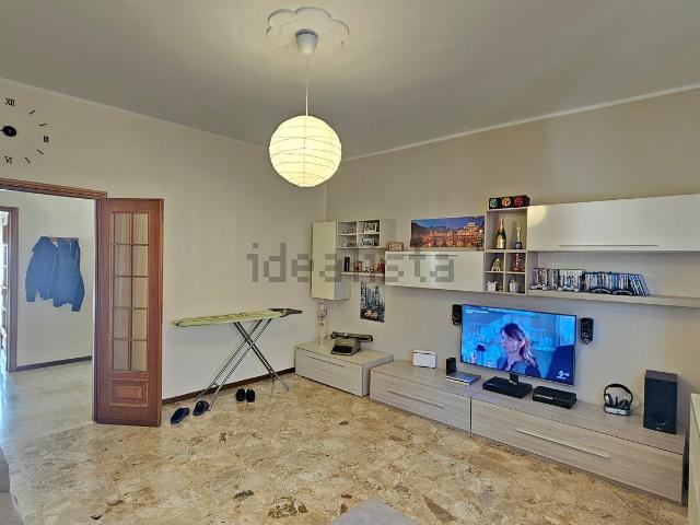 Appartamento in vendita di 100 m² in Via Giuseppe Romita, 58